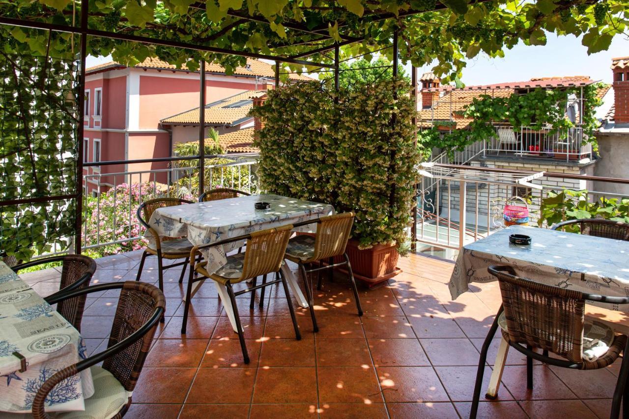 Apartmaji Pri Perotu Izola Bagian luar foto