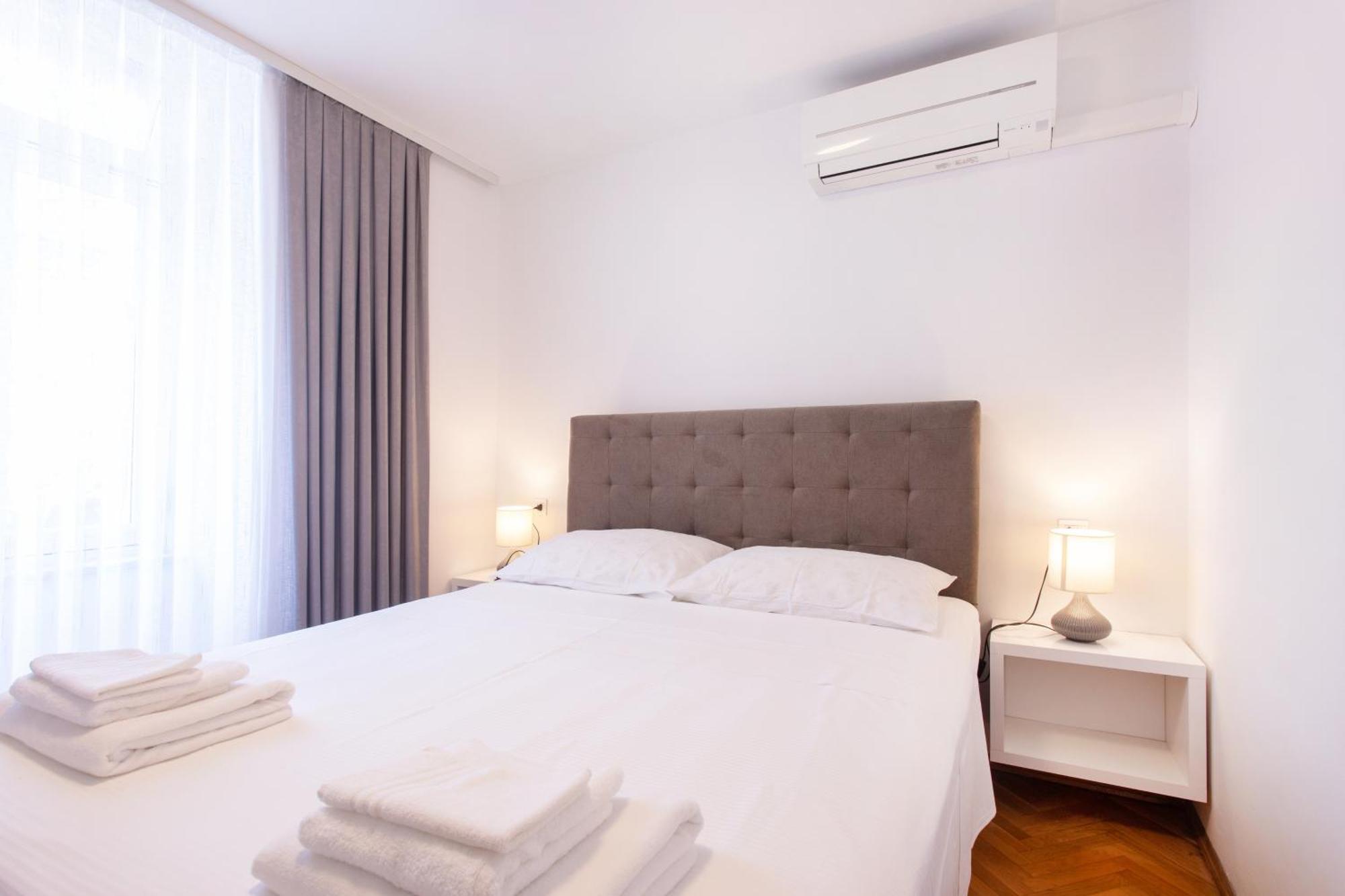 Apartmaji Pri Perotu Izola Bagian luar foto